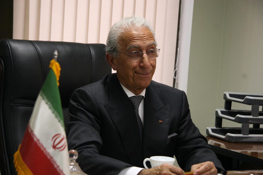 پروفسور مغز و اعصاب در تهران