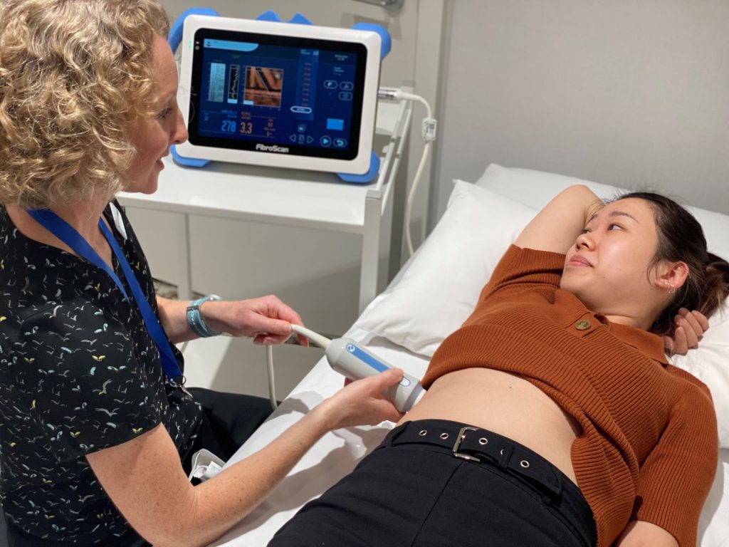 هزینه فیبرو اسکن کبد با بیمه اتیه سازان هزینه فیبرو اسکن کبد با بیمه اتیه سازان