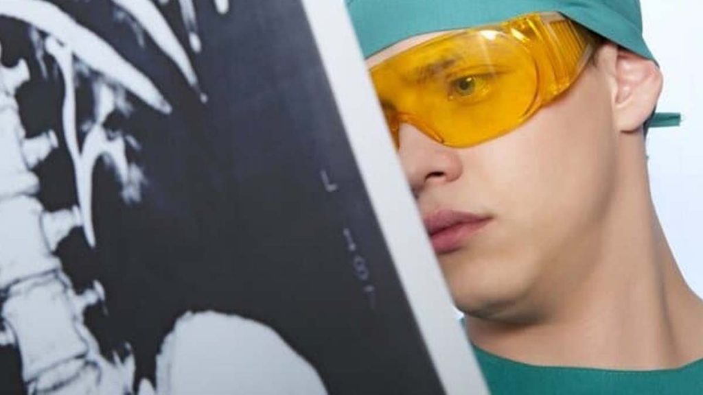 خدمات مرکز پزشکی یاس خدمات مرکز تراکم استخوان یاس ستارخان